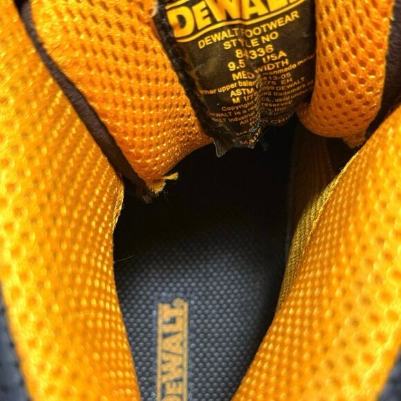 DEWALT Halogen Men\'s 6\